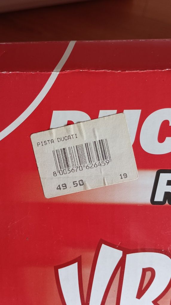 Pista motas Ducati Chicco (2 +)