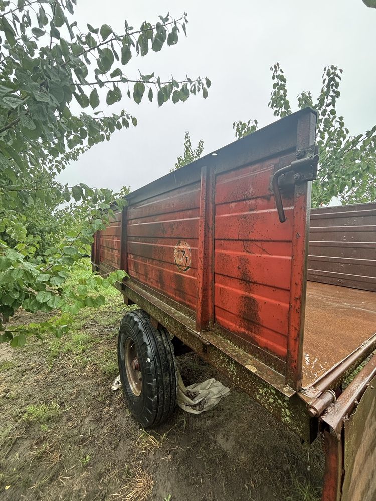 Продам прицеп для трактора Птс1