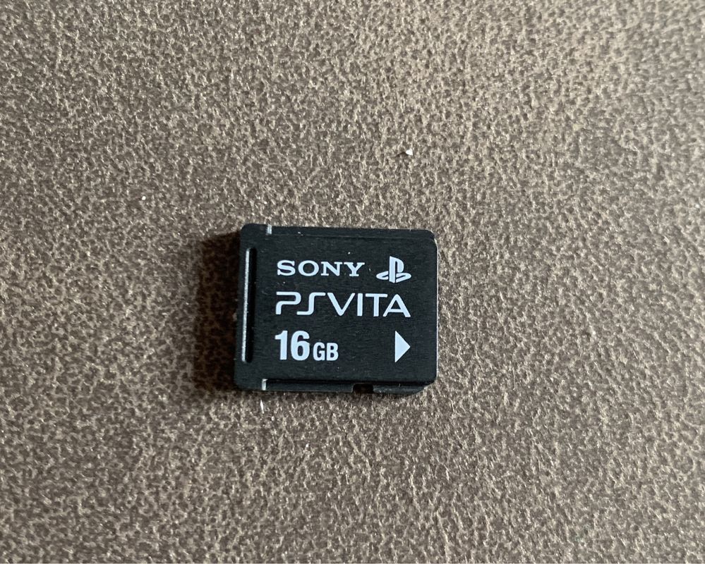 Ps Vita / карта памяти 16 gb