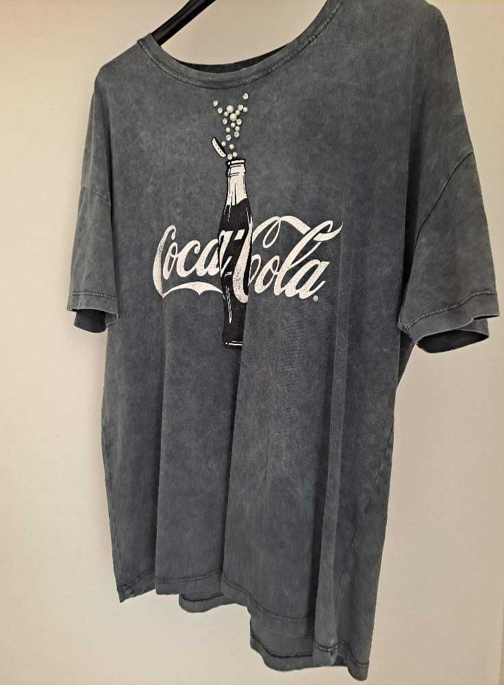 T-Shirt "Coca Cola" Stradivarius NOVA [Tam. M]