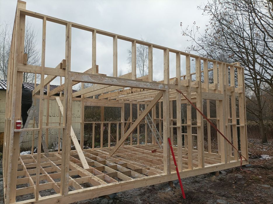 Konstrukcja Szkieletowa C24 Domku Letniskowego Całorocznego 35m2 + 35m