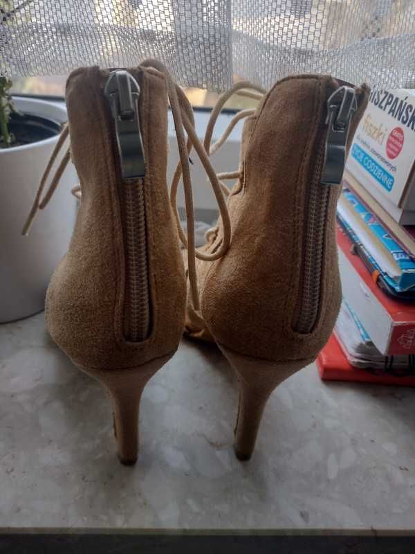 Buty taneczne latinki high heels latino jak prawie nowe