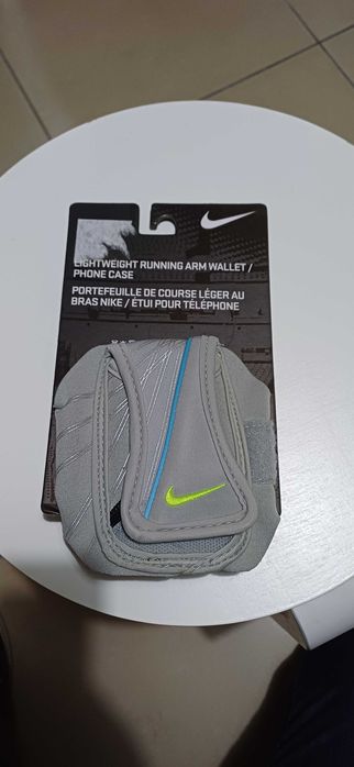 Bolsa de braço - NIKE - NOVA