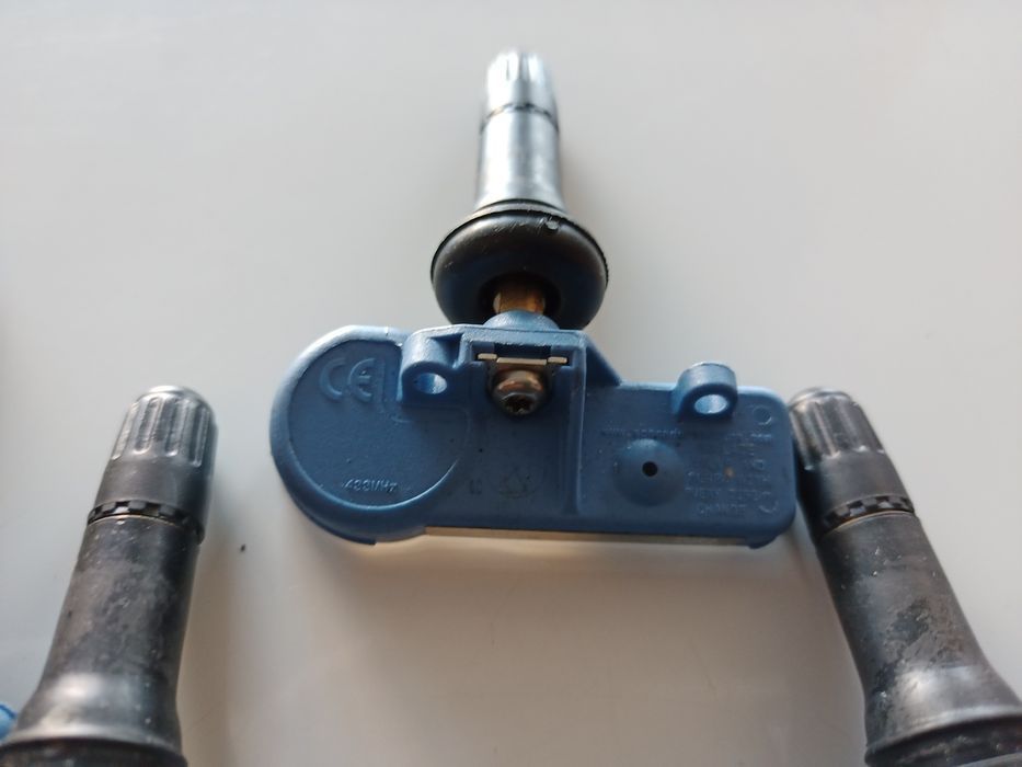 Czujnik ciśnienia TPMS Opel Adam Corsa 135.81562 GM NOWY ZAWÓR