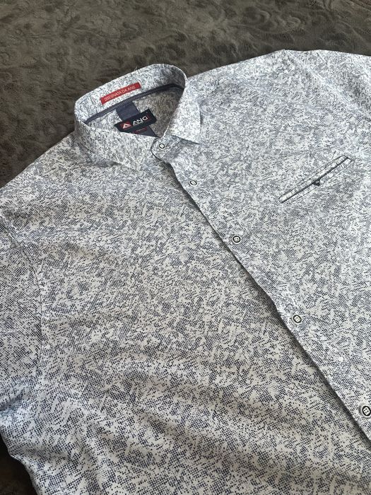 Чоловічі сорочки і штани