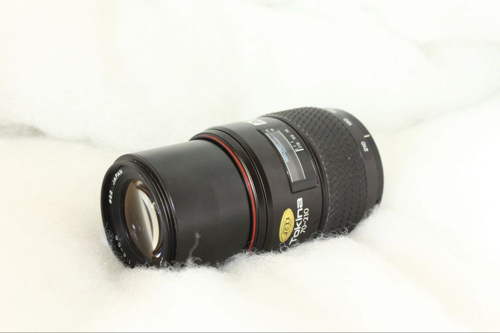 Tokina 70-210 mm f/4-5.6 – obiektyw zoom do lustrzanek