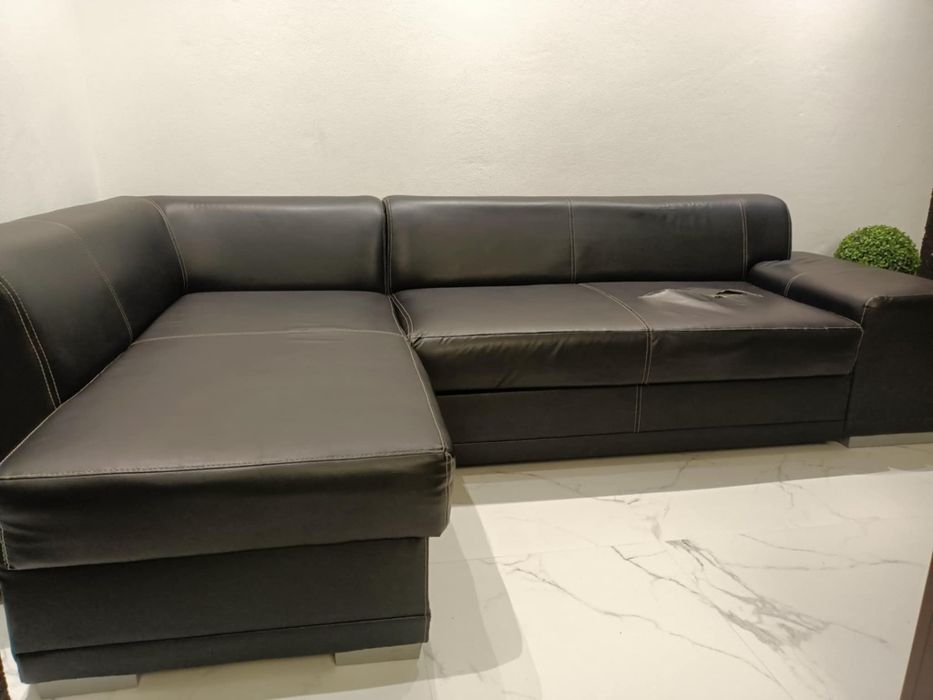 Sofa narożna z funkcją spania