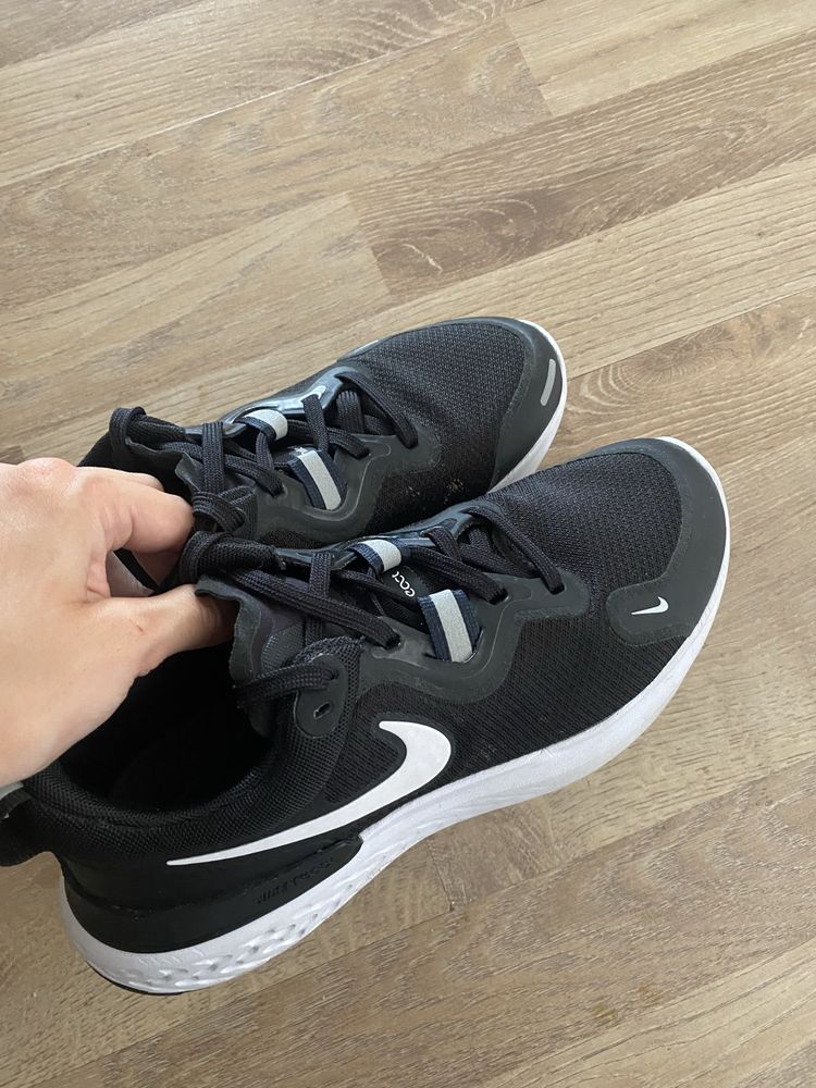 Nike ténis pretos n°36,5 novos