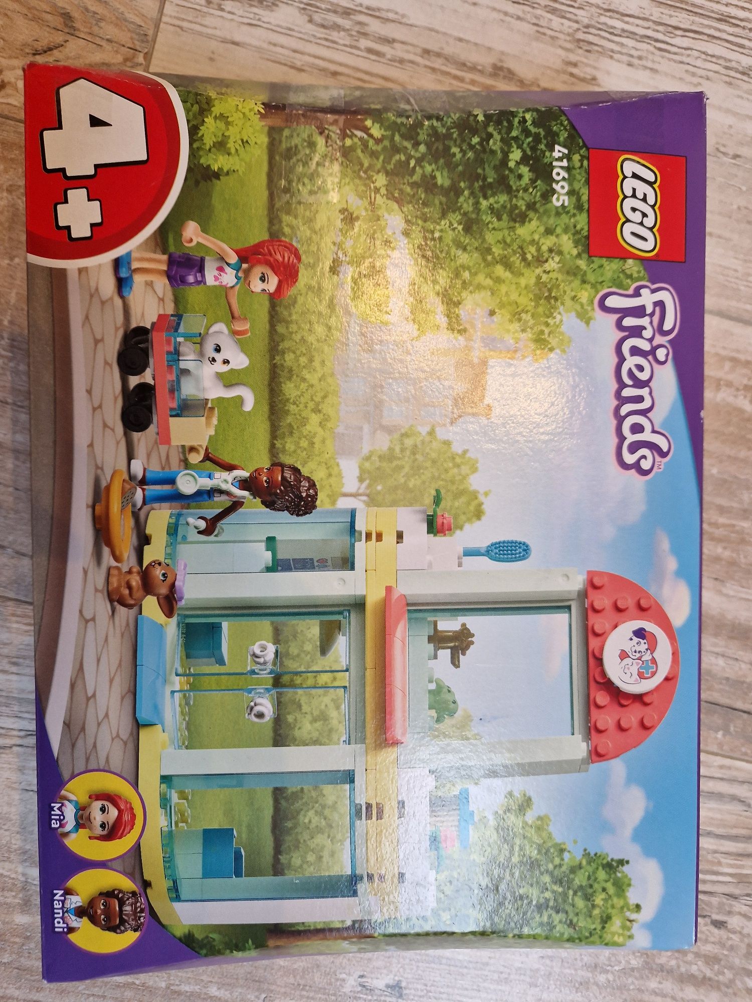 LEGO Friends 41695 Klinika dla zwierzątek