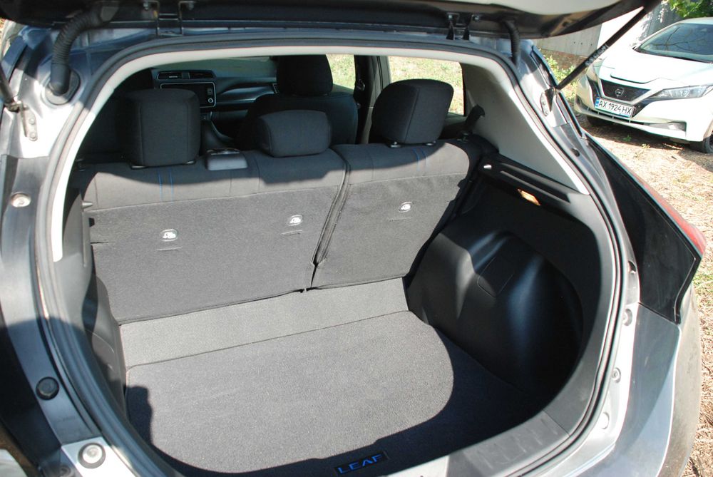 Ниссан Лиф Nissan leaf  2  18 г. 40 кВт