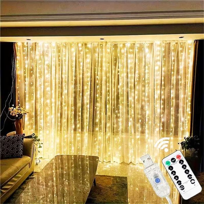 Гірлянда штора на вікно. Теплого кольору 3на3 метри. 300 ламп. Є пульт