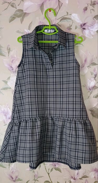 Сарафан для дівчинки