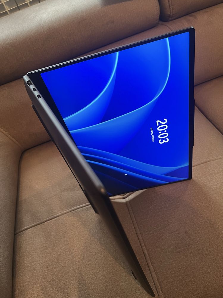 Lenovo YOGA 7 PRO