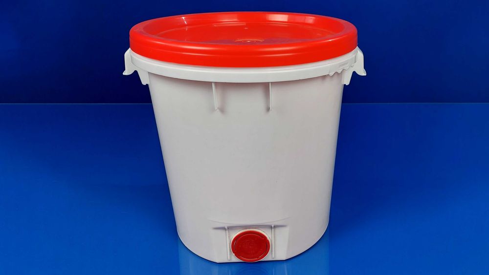 Відро пластикове, харчове 30 літрів. (Німеччина).