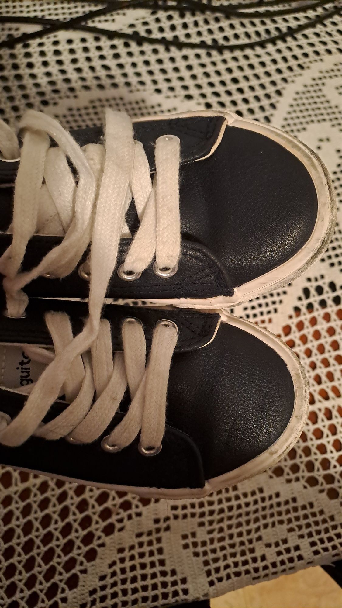 Tenis azul escuro 26