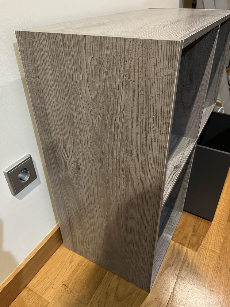 Móvel modular com nichos