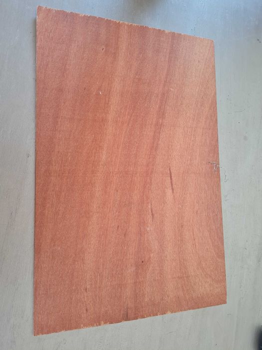 Quadro étnico de madeira