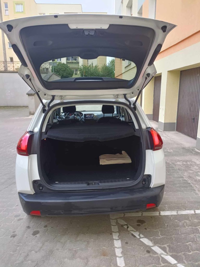 Peugeot 2008, 1,2 benzyna,  16r. , PurTech ,lift