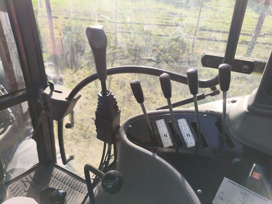 Ciagnik rolniczy Pronar 1221A II
