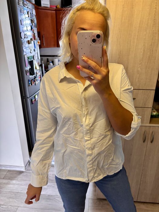 Biała koszula damska oversize