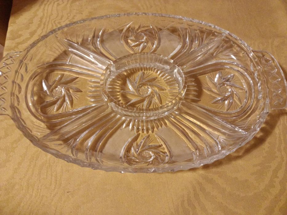 Zestaw Misy Patery Kryształy Dekoracje