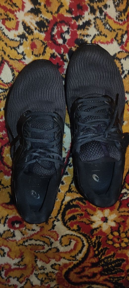 Buty czarne Asics GT 1000 kayano 29 pulse 11 excite 9 nimbus