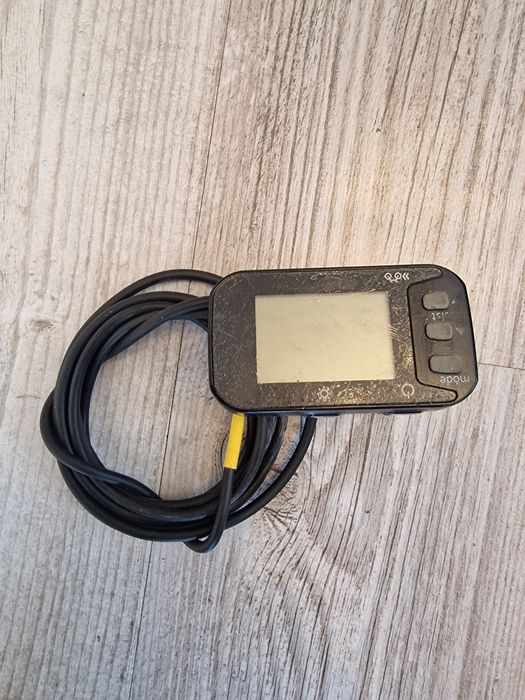 Display wyświetlacz z podstawą do roweru elektrycznego Gazelle