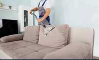 Limpeza e higienização de sofás, tapetes, poltronas e colchões.