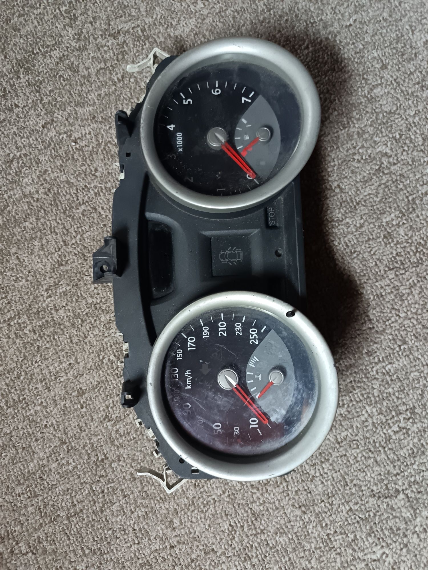 Painel de instrumentos Renault Megane II