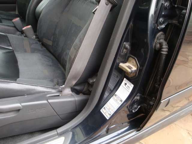 Продам VOLVO V40 2000р