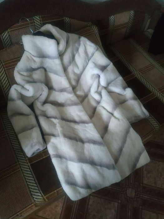 Шуба шубка натуральна полушубок женская.