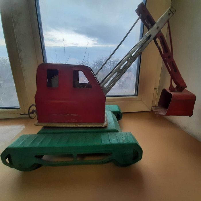 коллекционная металл игрушка СССР - Экскаватор Сим 19-88 длина 50 см