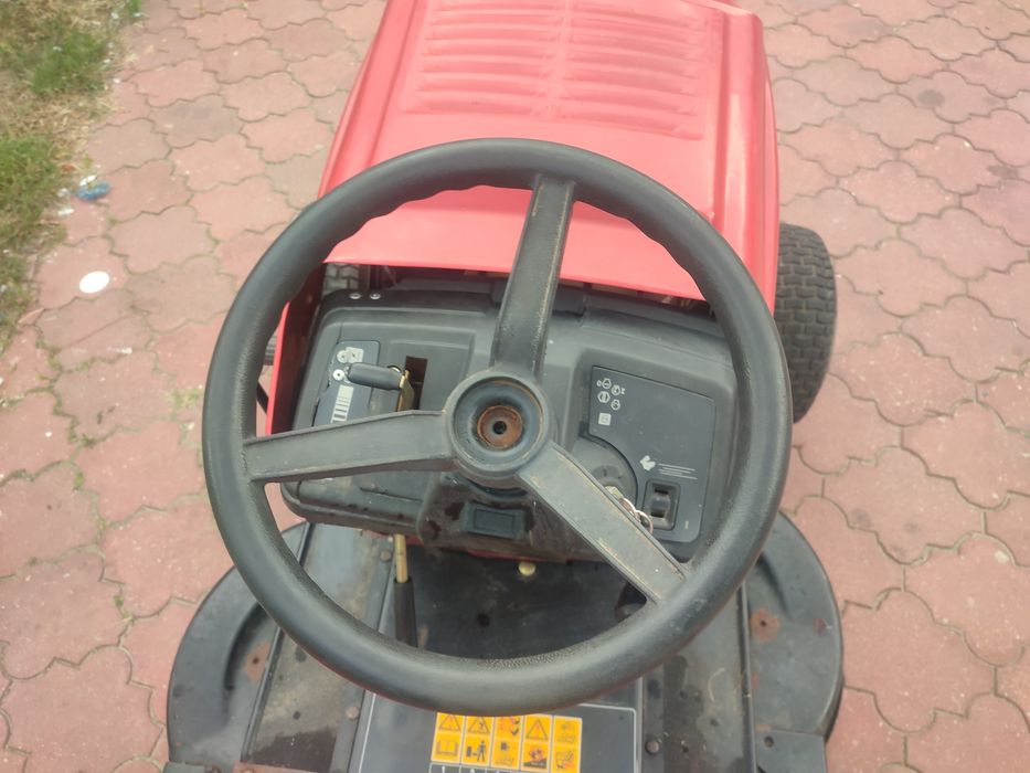 Traktorek kosiarka MTD z koszem 13KM