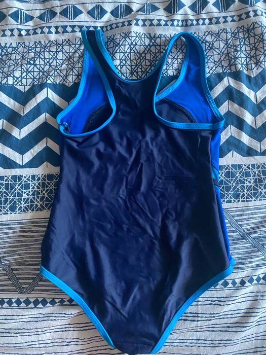 Купальник суцільний , рост 122