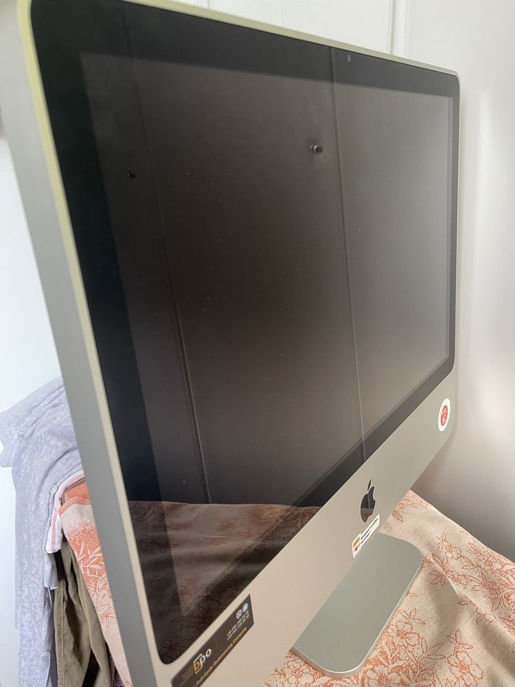 APPLE MA876/C2D/4/250 20" iMac(R) Настольный компьютер