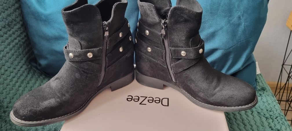 Botki DeeZee rozmiar 39