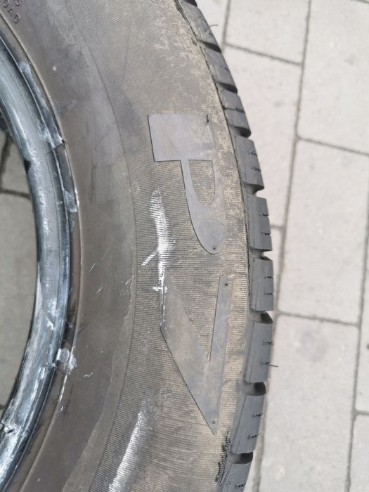 225/60R15 Pirelli P7 Para opon letnich