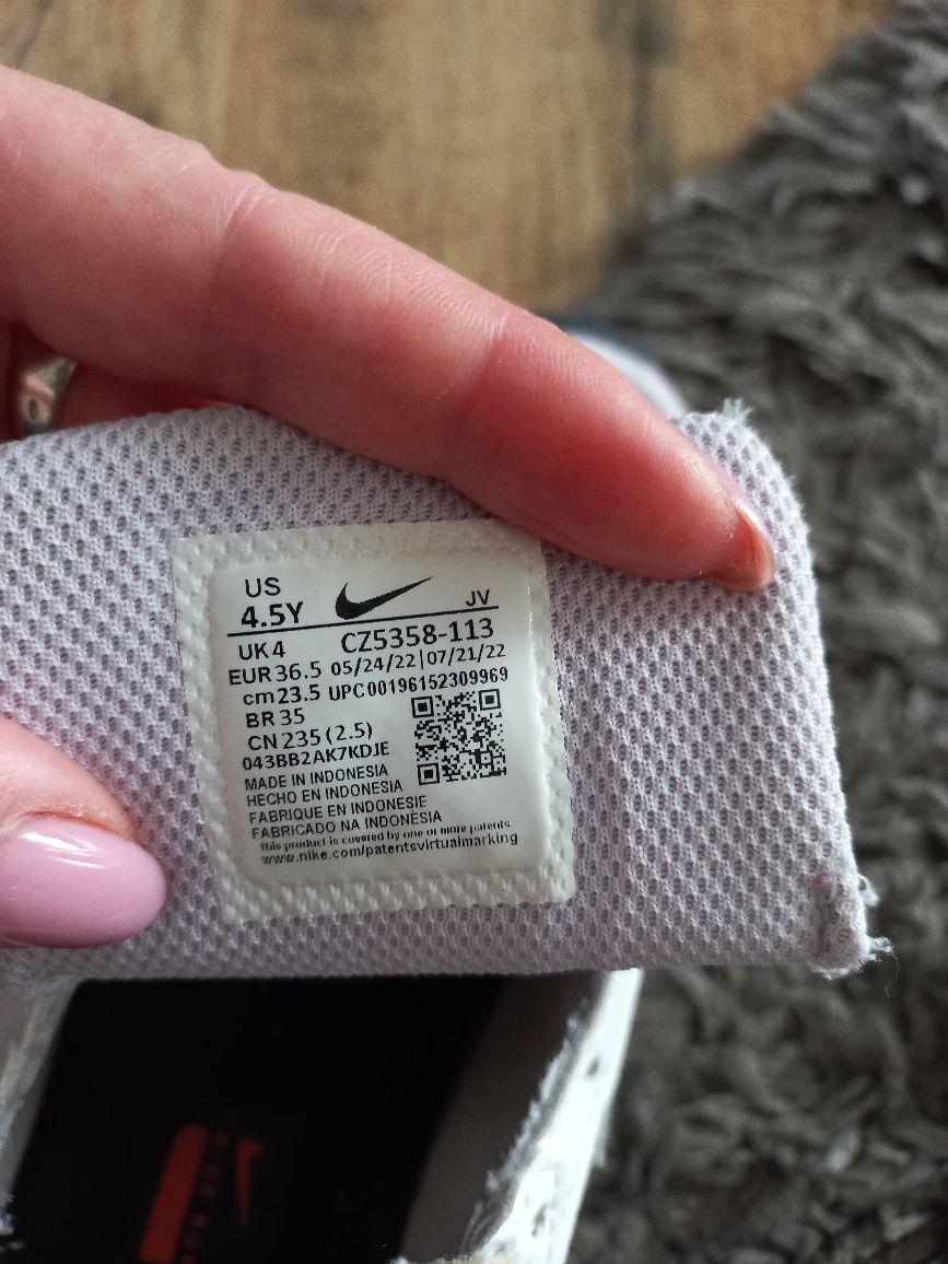 Кросівки Nike air Max 36.5 в см 23.5