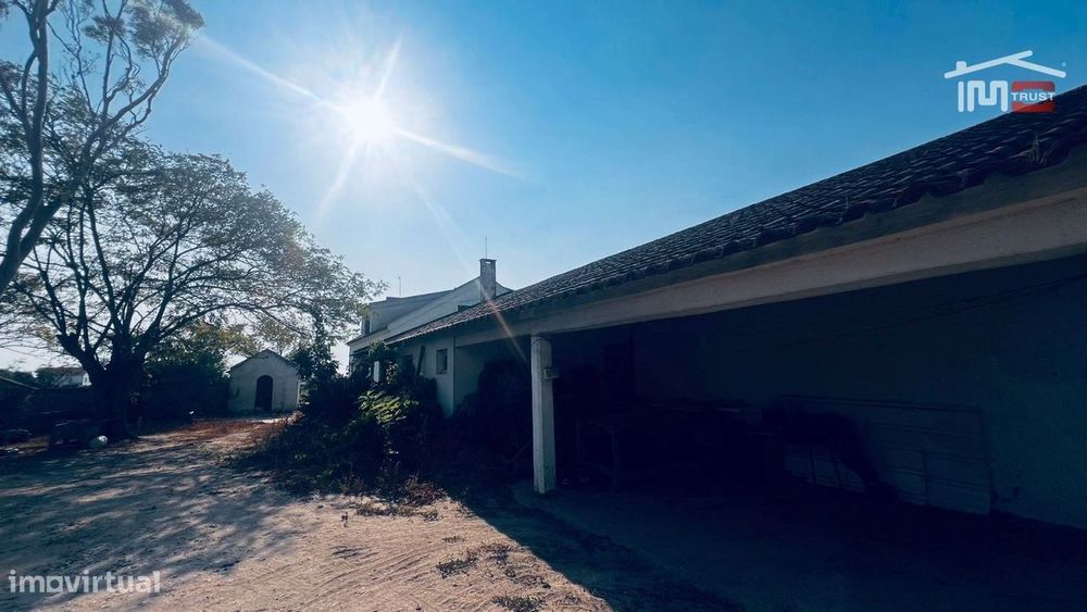 Terreno de 11,5 Hectares em Alcochete com 2 Moradias, Anexos || Vis...