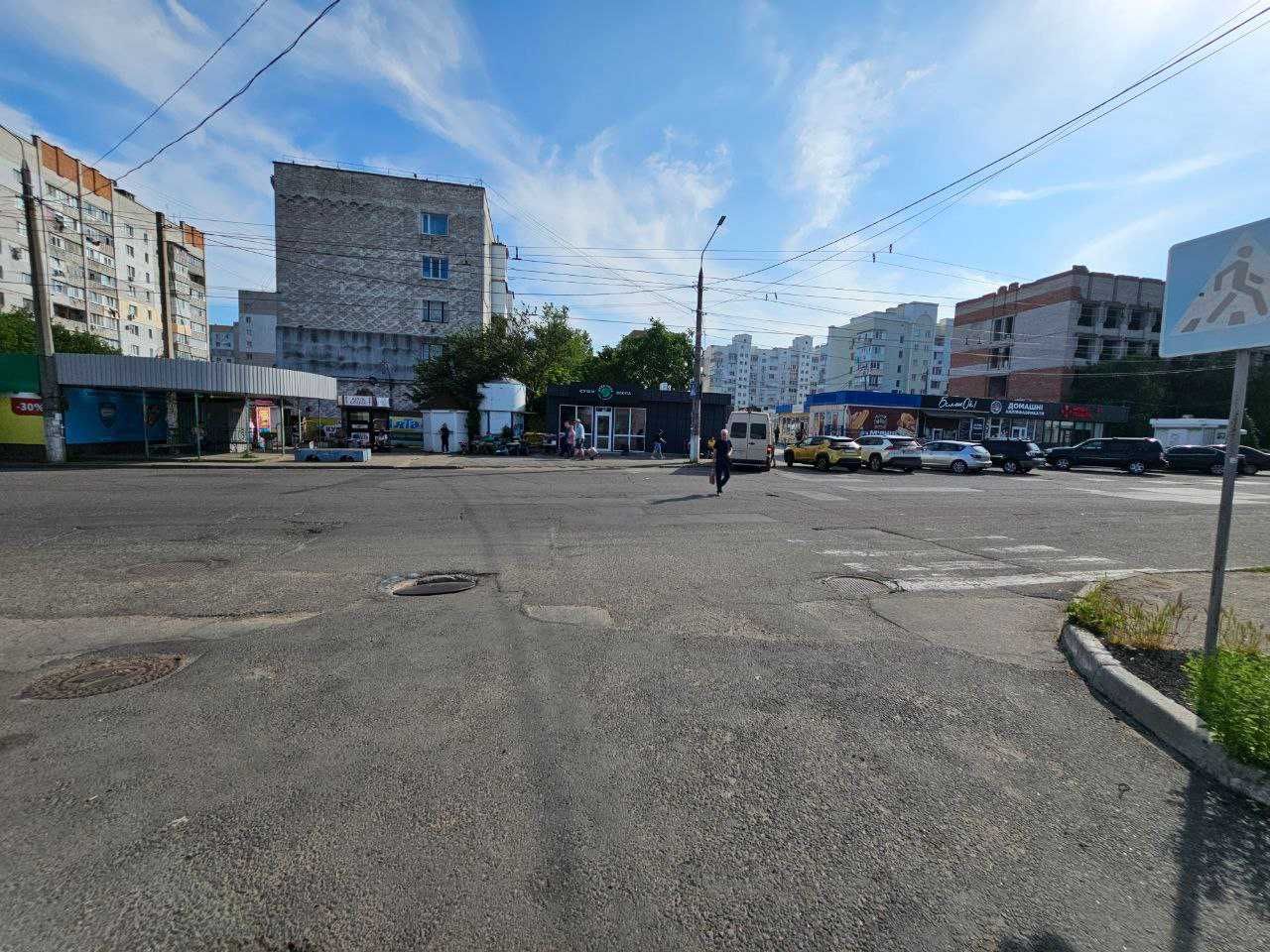Мкрн Північний Архітектора Старова торгове приміщення 107м фасад