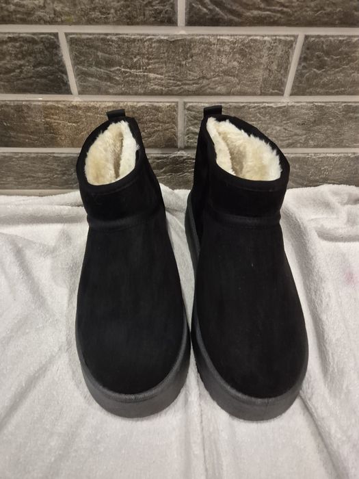 Зимове Взуття Чоботи Уги 41 розмір