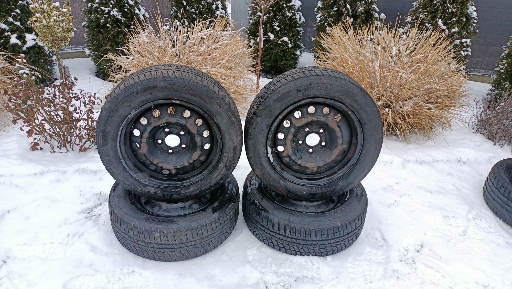 Koła zimowe felgi 16 5x114,3 et40 Kia Hyundai Mazda 205/60/16 czujniki