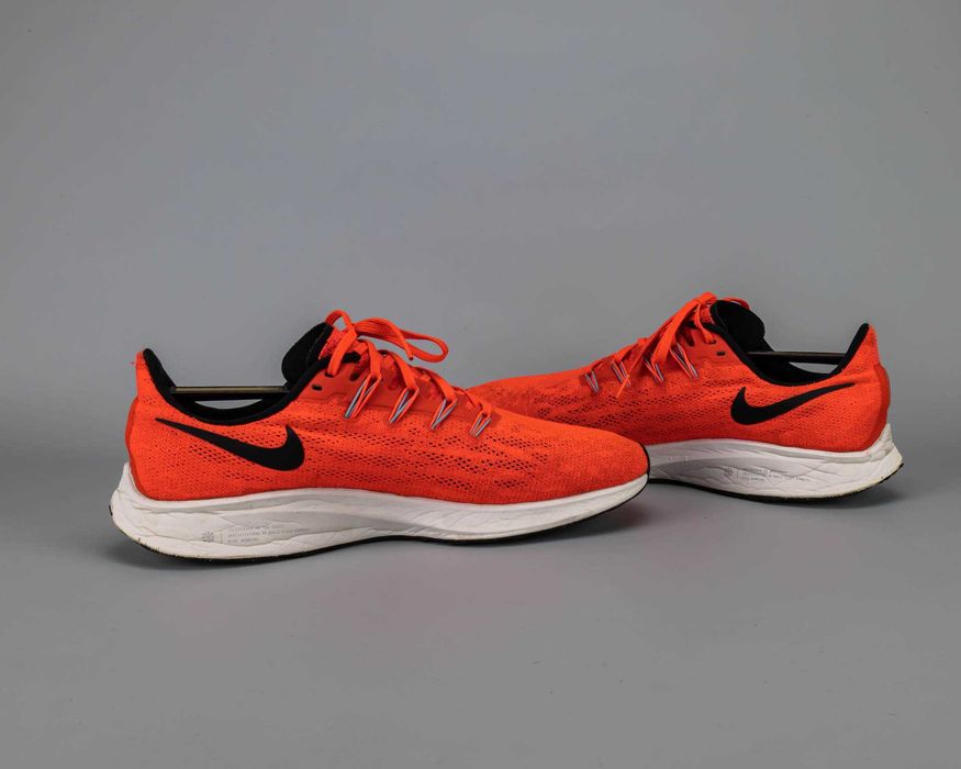 Яркие беговые кроссовки Nike Zoom Pegasus 36.45 размер