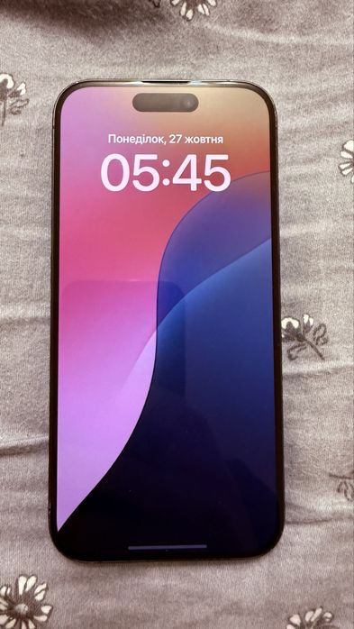 Продам Iphone 15 pro