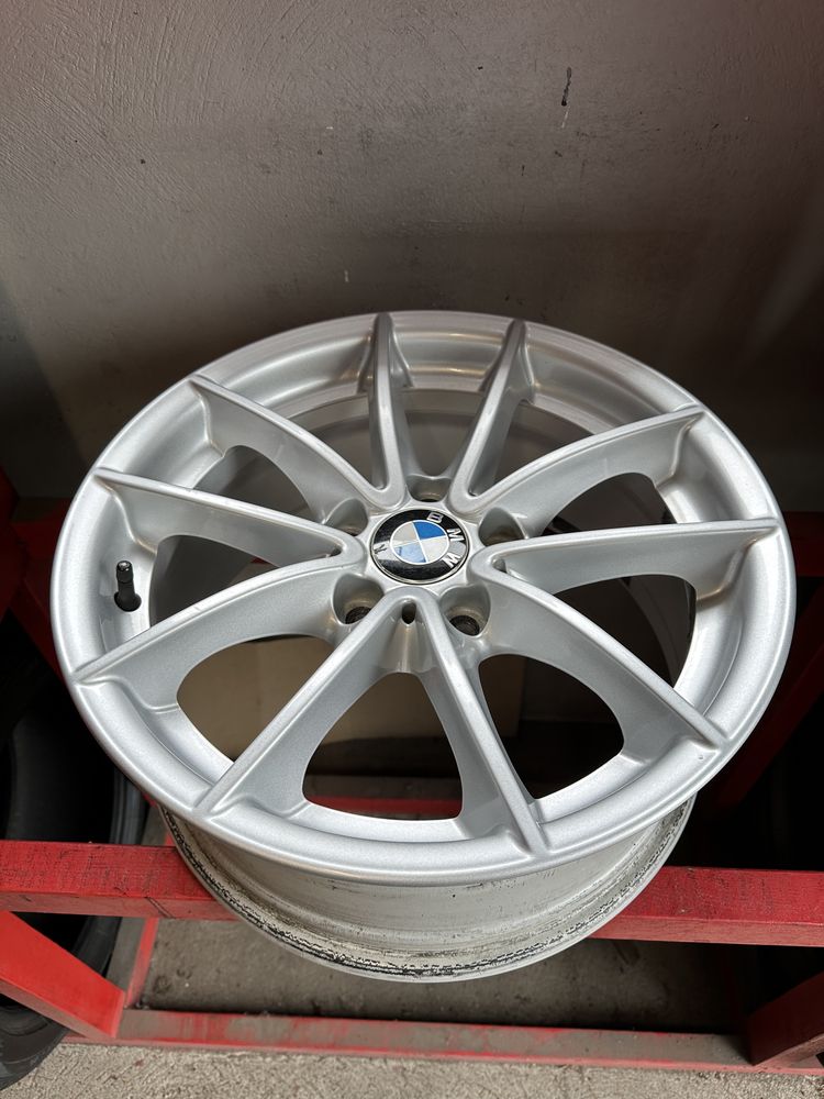 Alufelga 5x120 17 BMW pojedyncza srebrna letnia lato