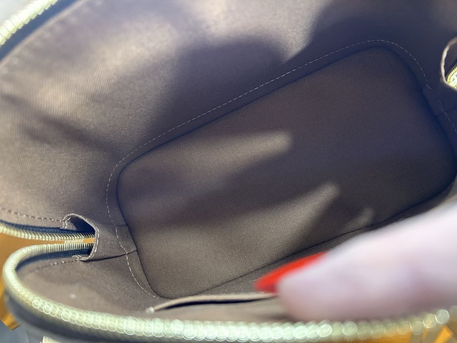 Сумочка Louis Vuitton Alma BB Оригінал