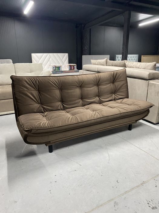 Усі дивани по 8700