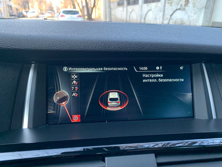 BMW X3F25 • 35i AT  xDrive