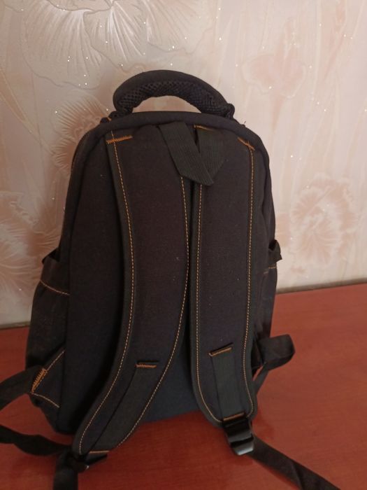 Продам рюкзак школьный новый .800 гривен