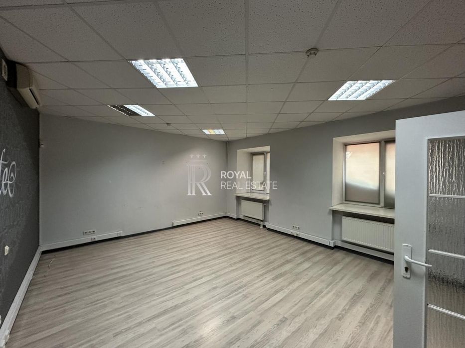 Продаж офісного приміщення Київ 10к 498м2 Голосіївський Центр